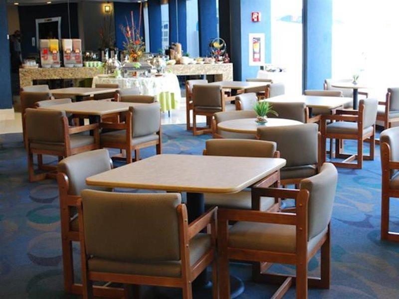 里约维斯塔波萨里卡商务高级酒店 Poza Rica 外观 照片