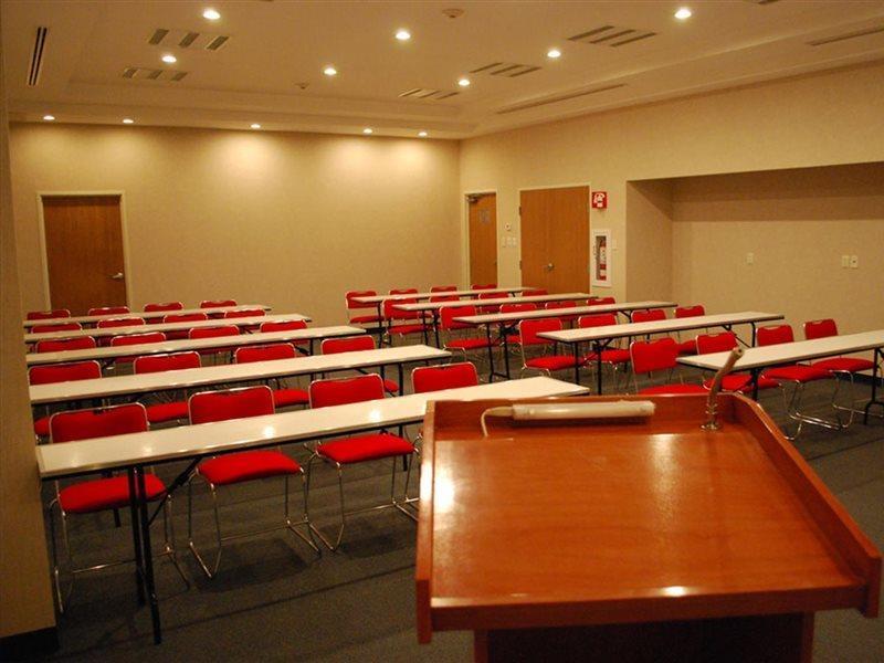 里约维斯塔波萨里卡商务高级酒店 Poza Rica 外观 照片